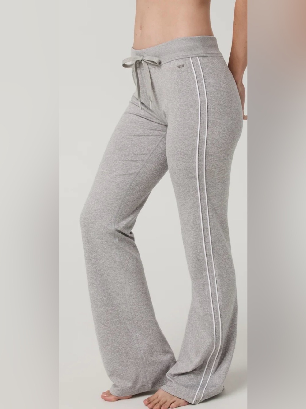 Vuori Halo Reto pant. pale gray, Heather size medium. Never worn.